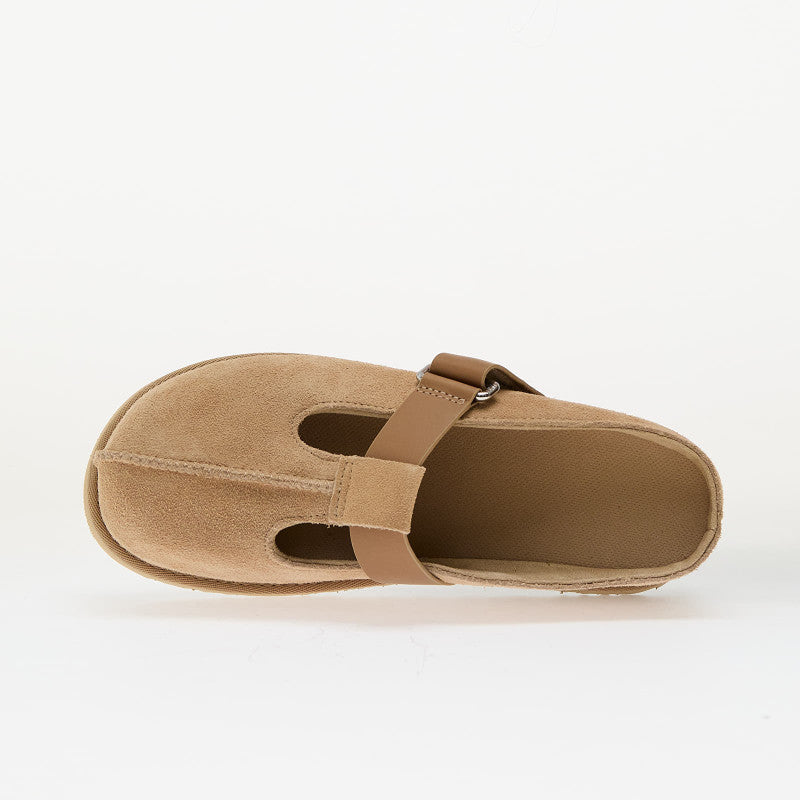 UGG Wmns Goldenstar Hi Clog Sand