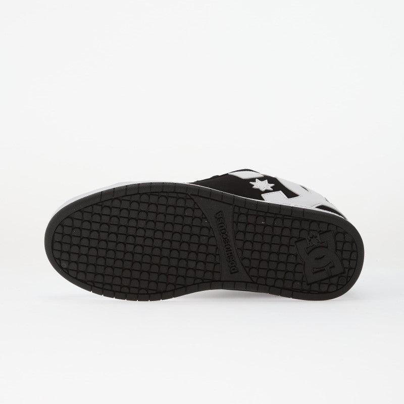 DC Court Graffik Black