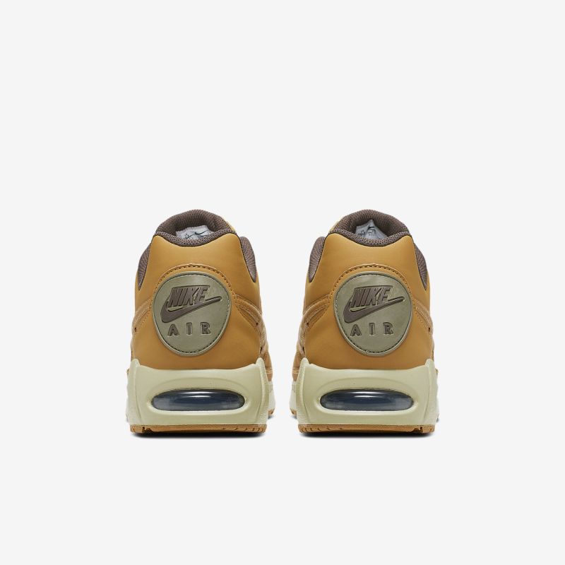 Nike Air Max Ivo