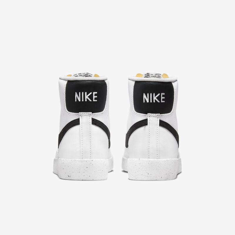 Nike Wmns Blazer Mid '77 Next Nature