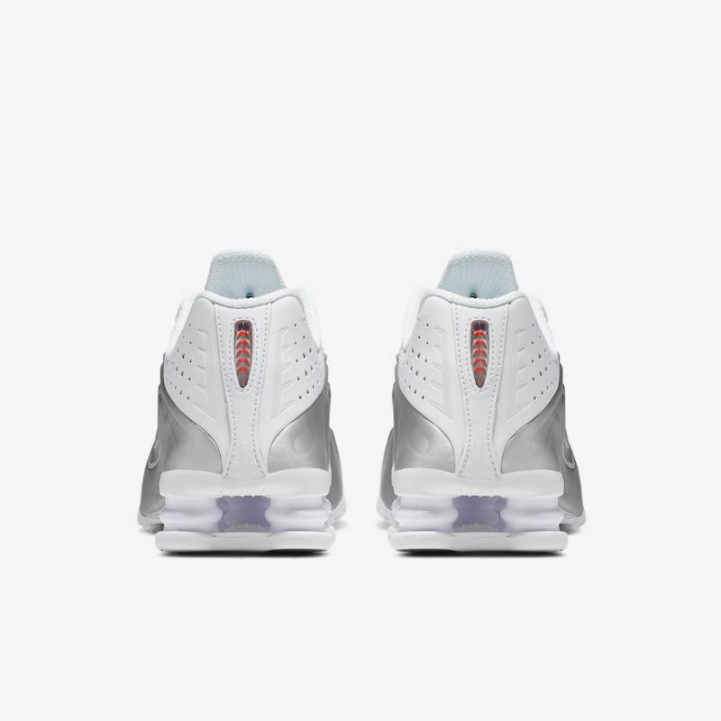 Nike Wmns Shox R4