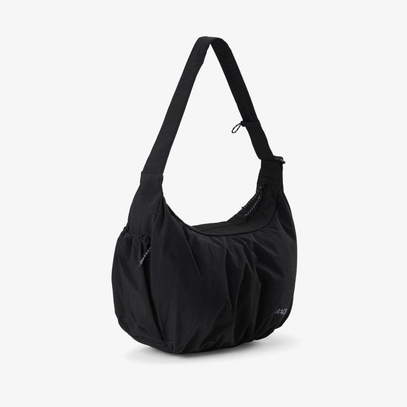 AEVOR Slouchy Bag Black 23