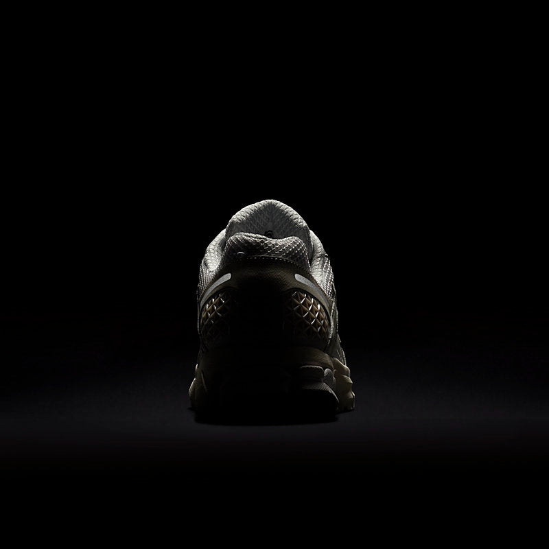 Nike Zoom Vomero 5 SP