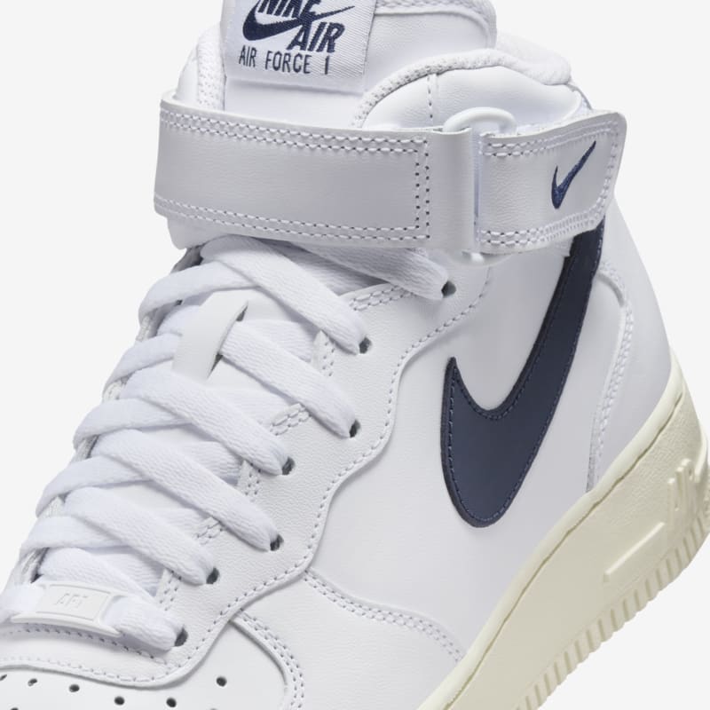 Nike Air Force 1 '07 Mid