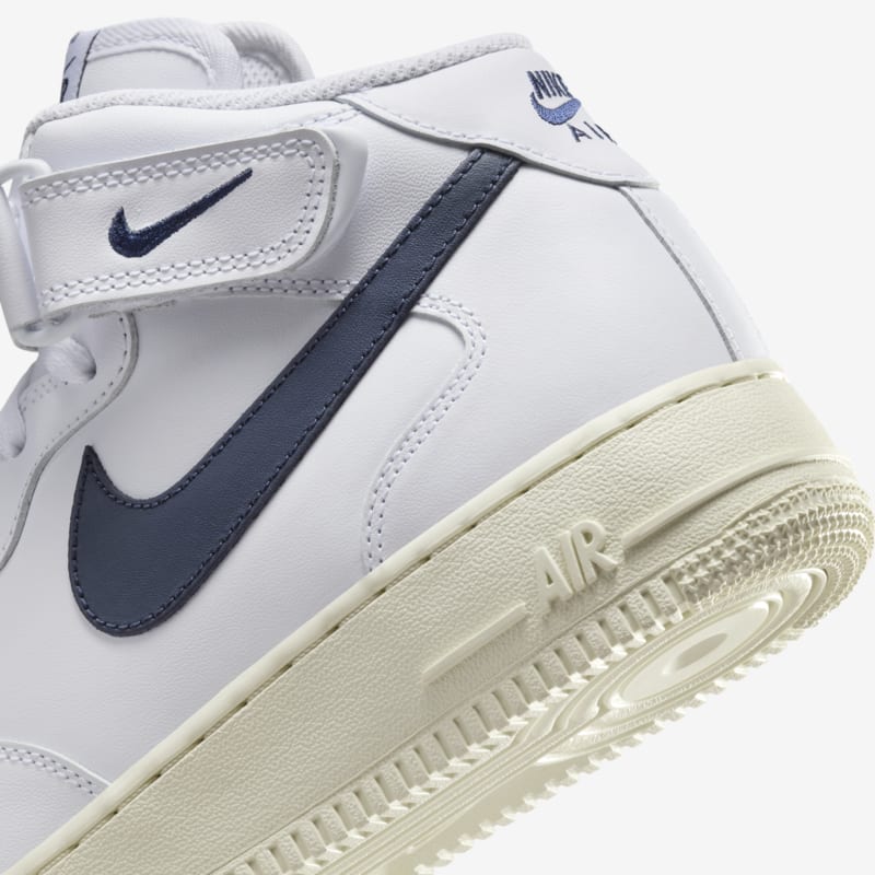 Nike Air Force 1 '07 Mid