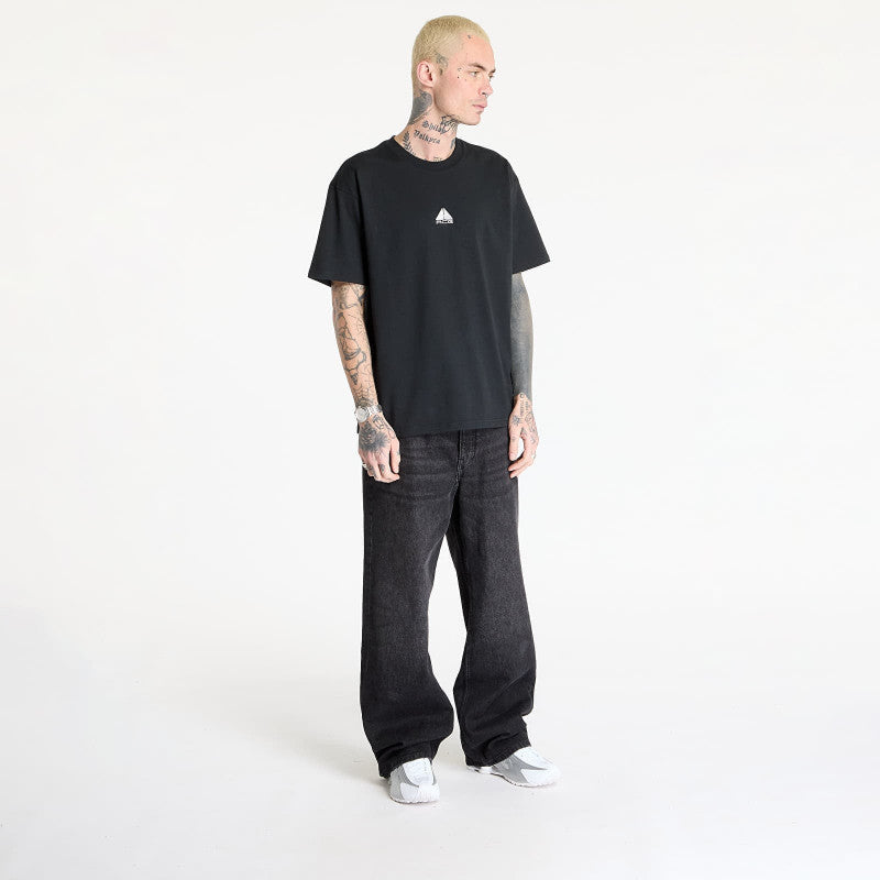 Nike ACG Men's T-Shirt Black/ Lt Smoke Grey/ Summit White