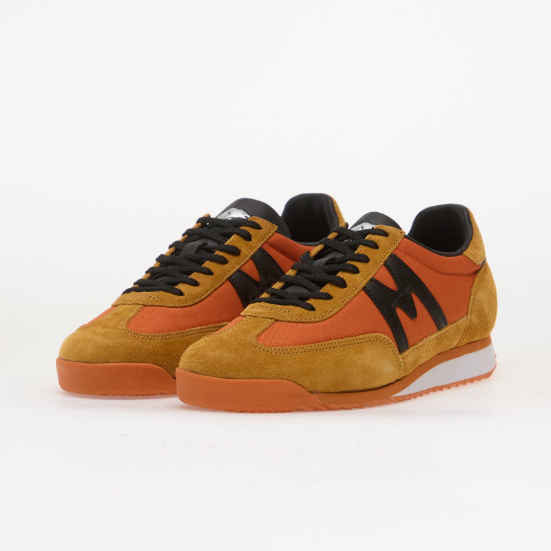 Karhu Mestari 76 Jaffa Orange/ Black