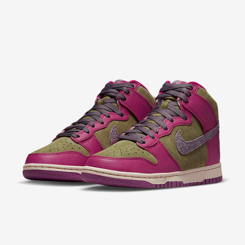 Nike WMNS Dunk High