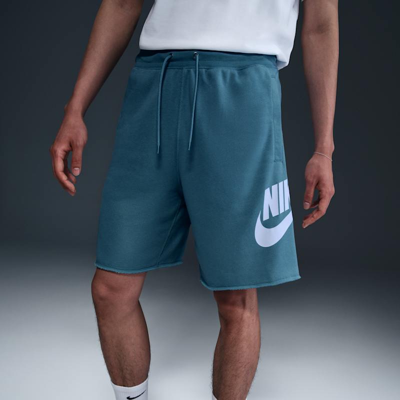Nike Club