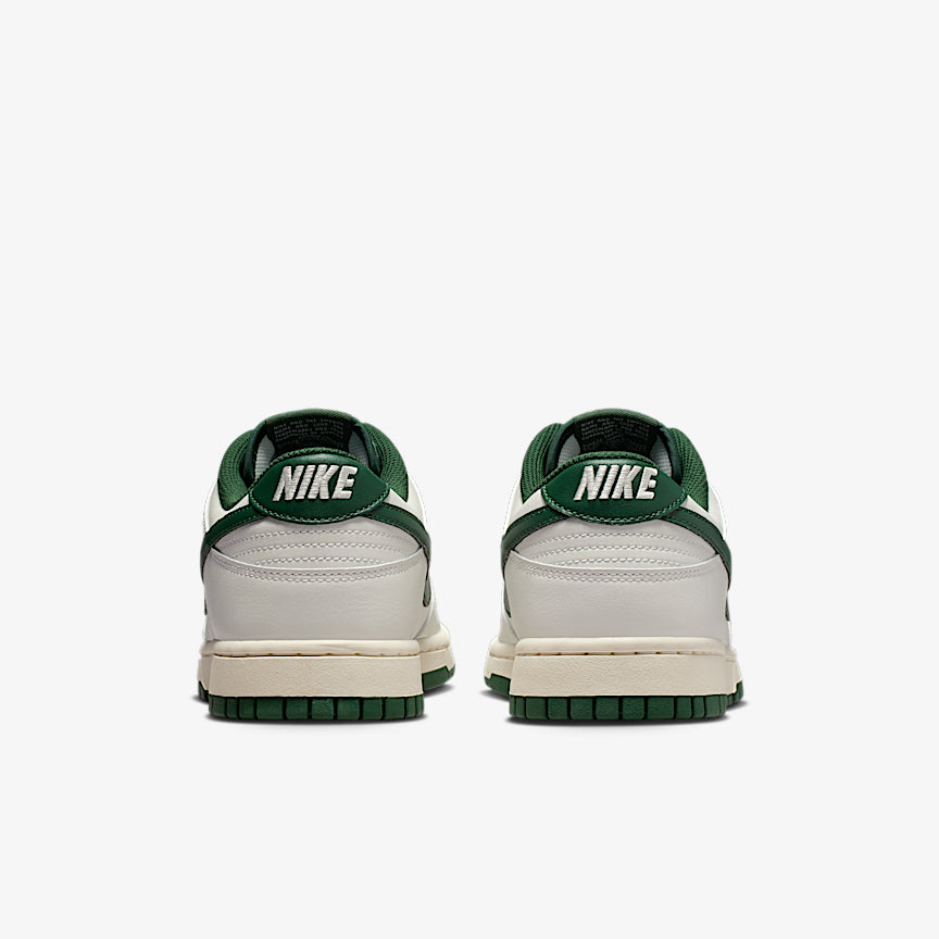 Nike Dunk Low Retro