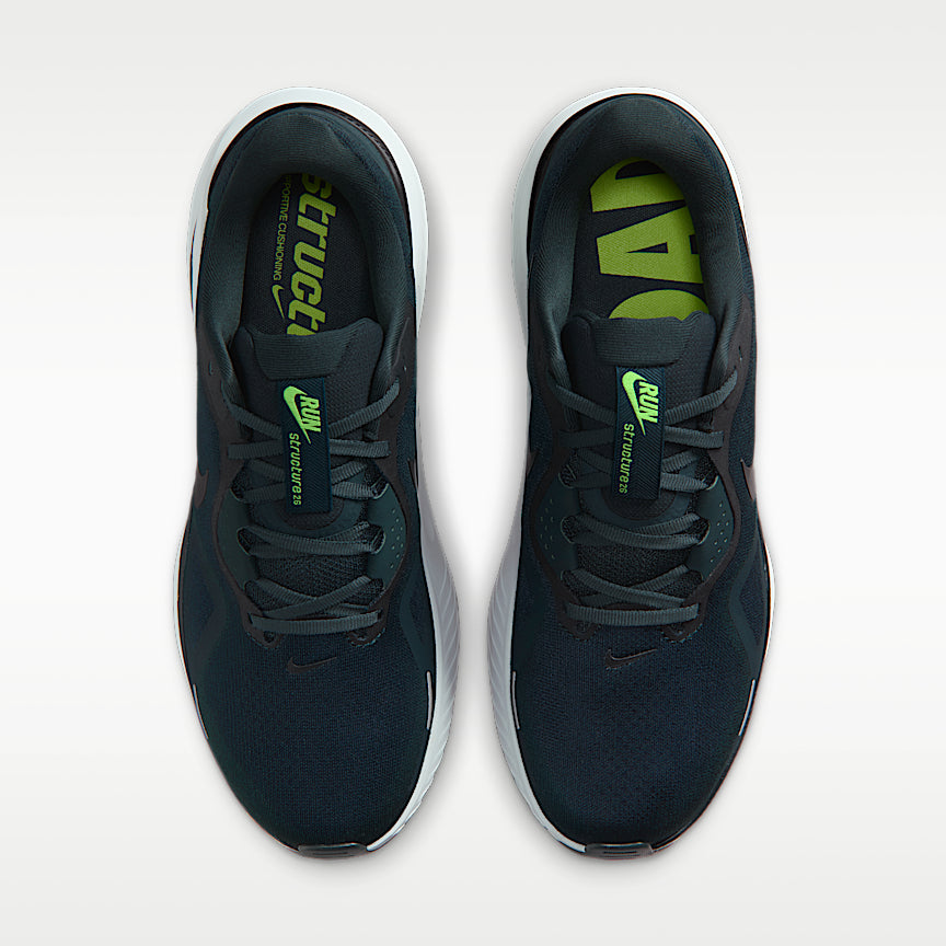 Nike Structure 26