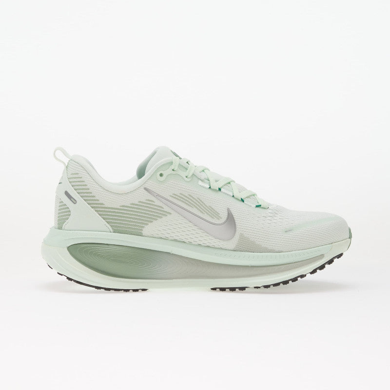 Nike Vomero 18 Barely Green/ Metallic Silver-Steam