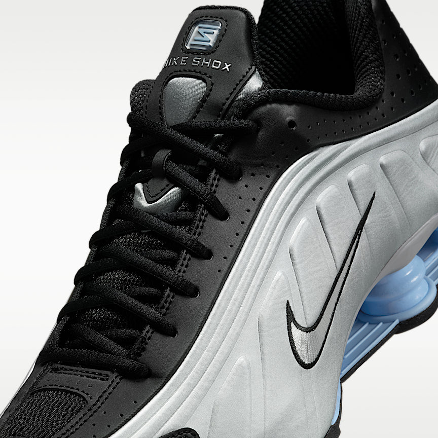 Nike Shox R4