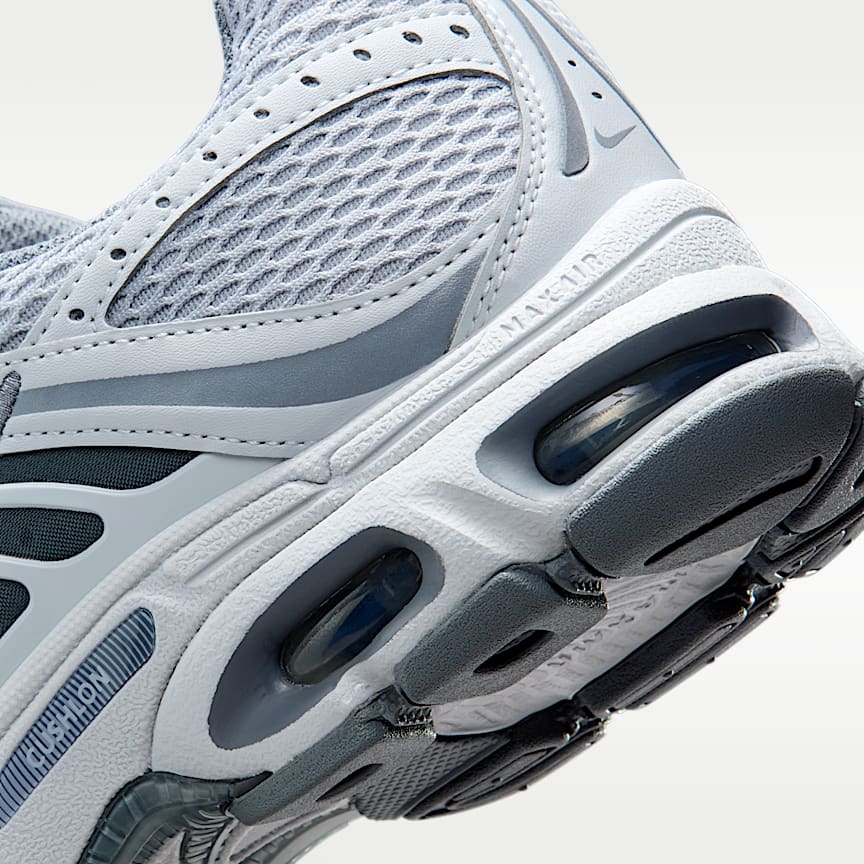 Nike Wmns Air Max Moto 2K Wolf Grey/ Pure Platinum-Cool Grey