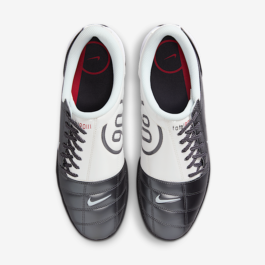 Nike Total 90