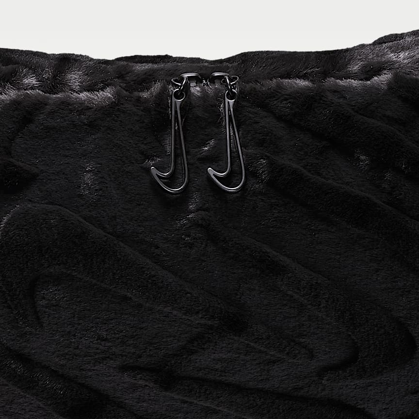 Nike Sportswear Faux Fur Slouchy Bag 19L Black/ Black
