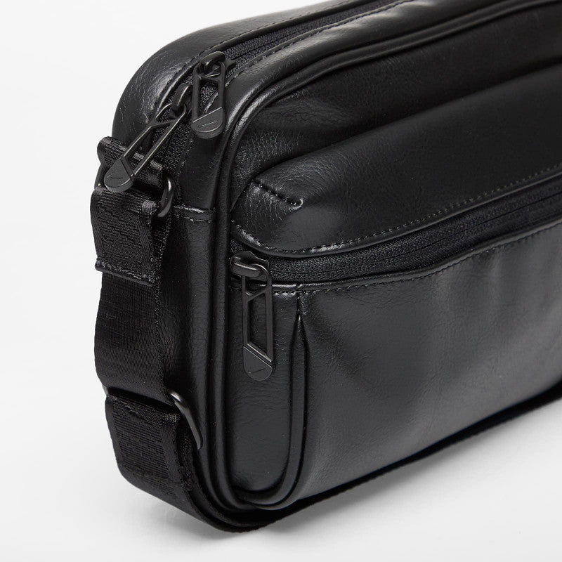 Nike Heritage Premium Crossbody Bag (3L) Black/ Black/ Sm Blk Elctrdep