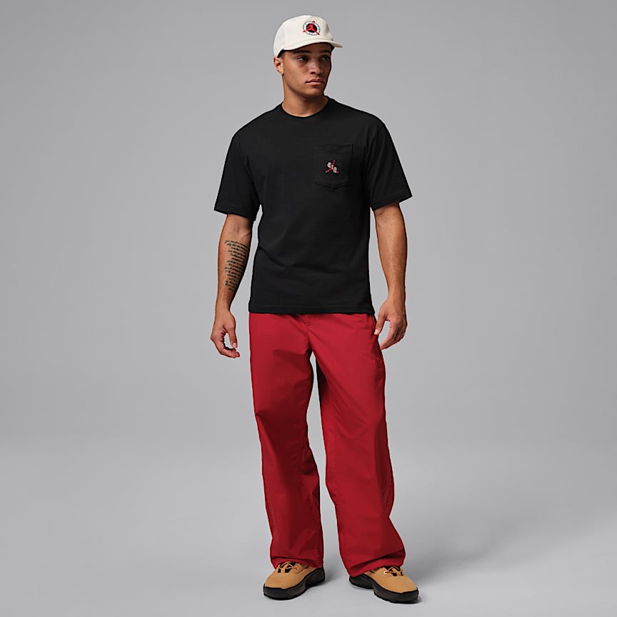 Jordan Men's T-Shirt Black/ Gym Red