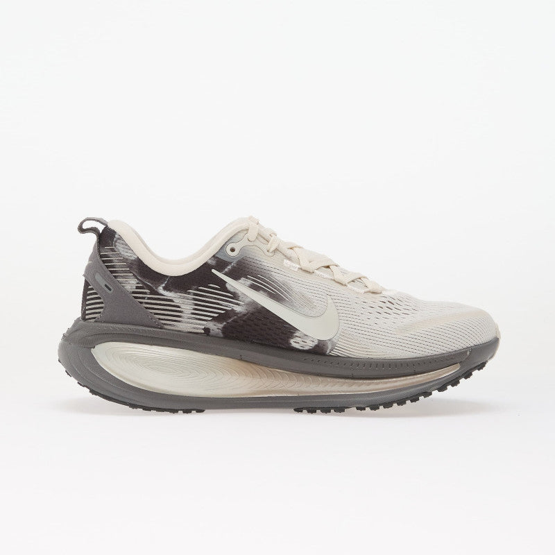 Nike Vomero 18 Se Phantom/ Sail-Pencil Point-Anthracite