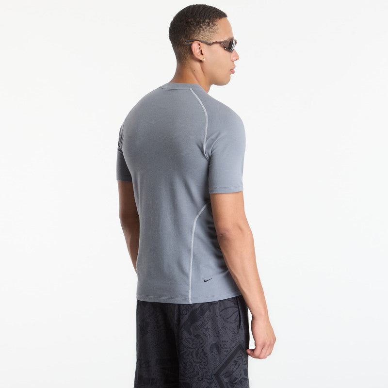 Nike Tech Men's Dri-FIT Short-Sleeve Top Cool Grey/ Wolf Grey/ Black