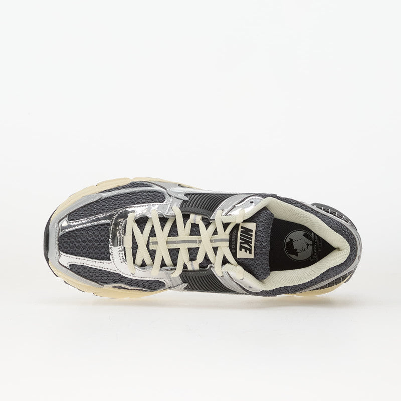 Nike Zoom Vomero 5 Iron Grey/ Chrome-Metallic Silver