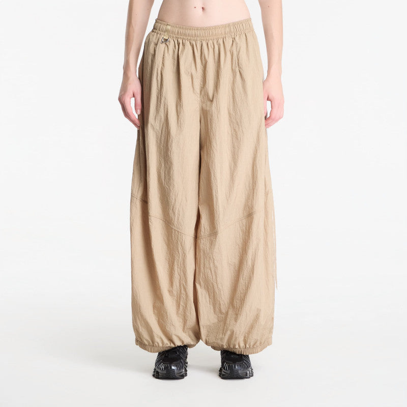 Nike Sportswear Women's Oversized High-Waisted Balloon Track Pants Parachute Beige/ Sail/ Parachute Beige