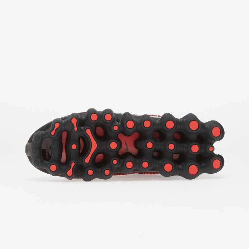 Nike Air Liquid Max Black/ Metallic Gold-Team Red-Fire Red
