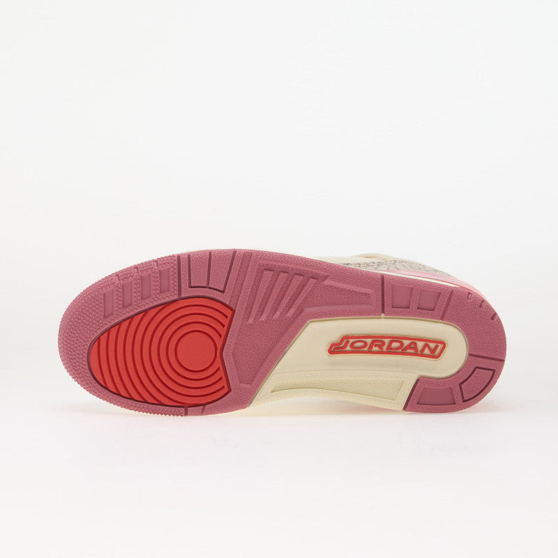 Jordan Spizike Low Pale Ivory/ Desert Berry-Track Red