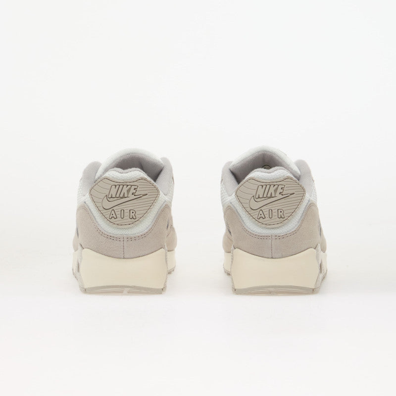 Nike Air Max III Lt Iron Ore/ Sail-Pale Ivory-Infrared 23