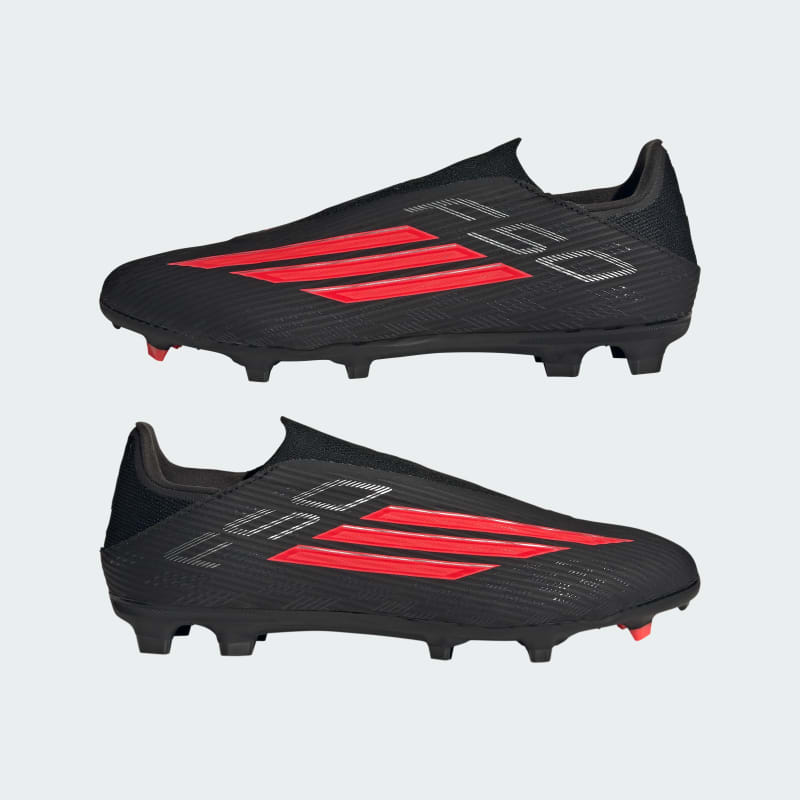 adidas bez sznurowadeł F50 LEAGUE, odpowiednie zarówno na naturalną trawę, jak i inną nawierzchnię.