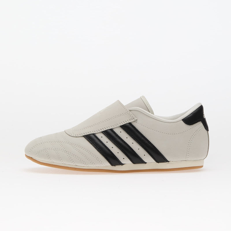 adidas Taekwondo Wmns Off White/ Core Black/ Gum 37