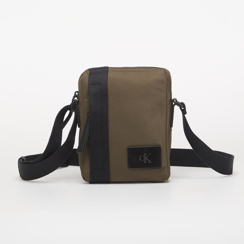 Calvin Klein Canvas Mix Reporter Green