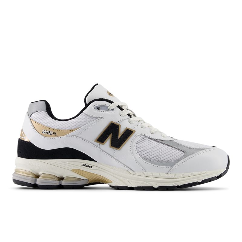 New Balance 2002R