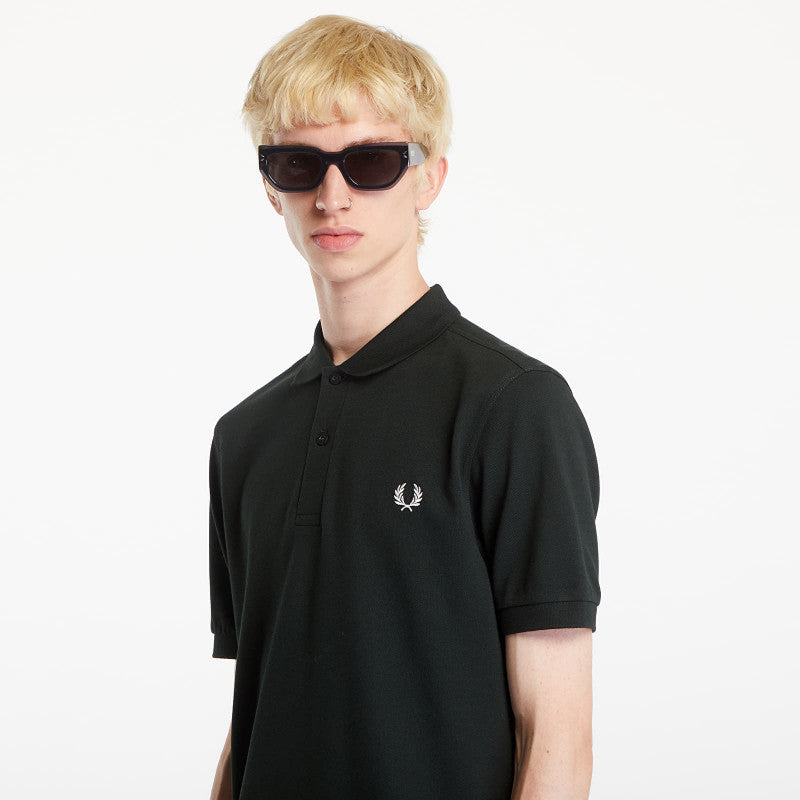 FRED PERRY The Polo Short Sleeve Tee Night Green/ Snow White