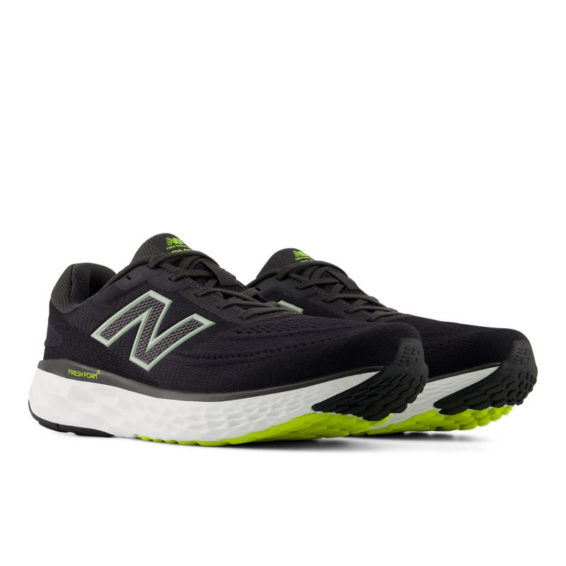 New Balance Fresh Foam Evoz v4