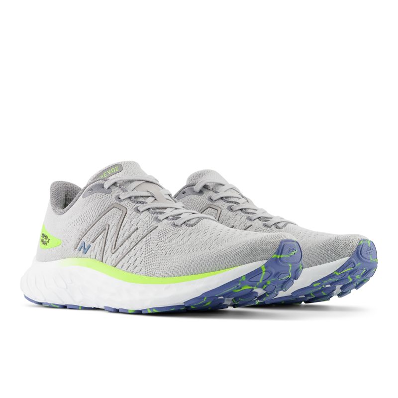 New Balance Fresh Foam Evoz ST