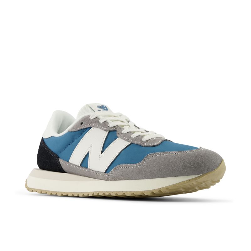 New Balance 237