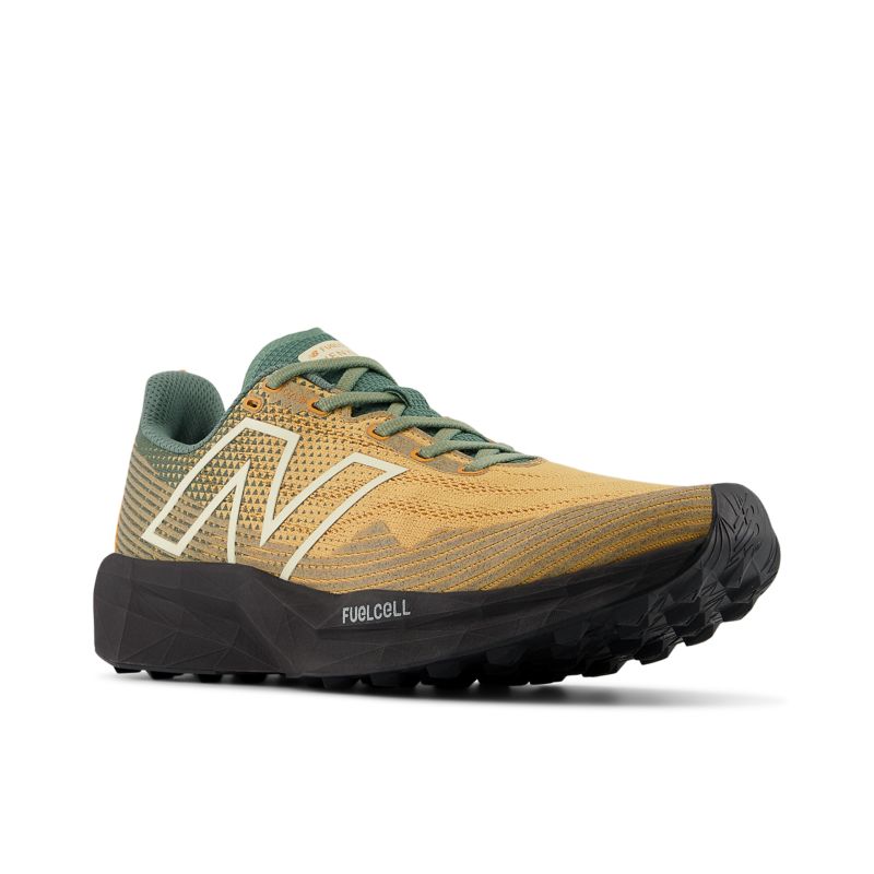 New Balance FuelCell Venym