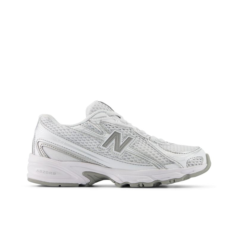 New Balance 740 GS