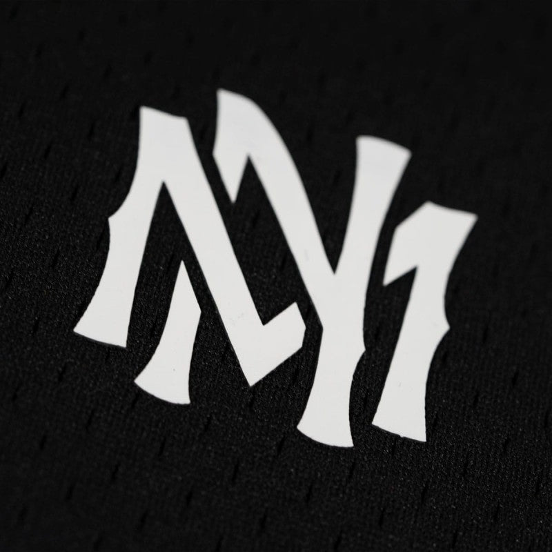 Mitchell & Ness Branded Legendary Swingman Jersey Black