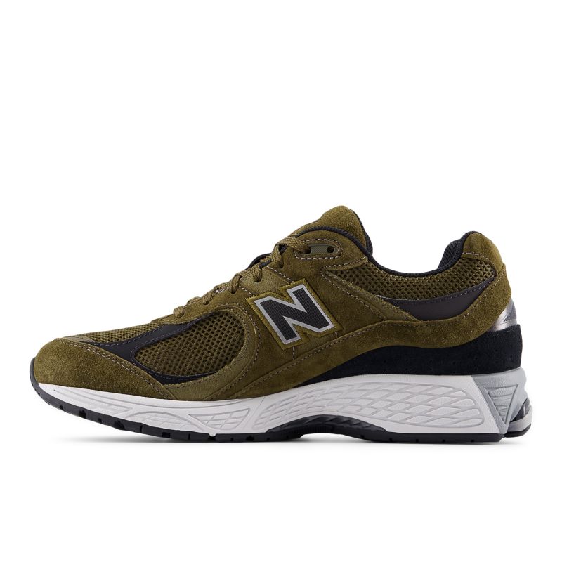 New Balance 2002R
