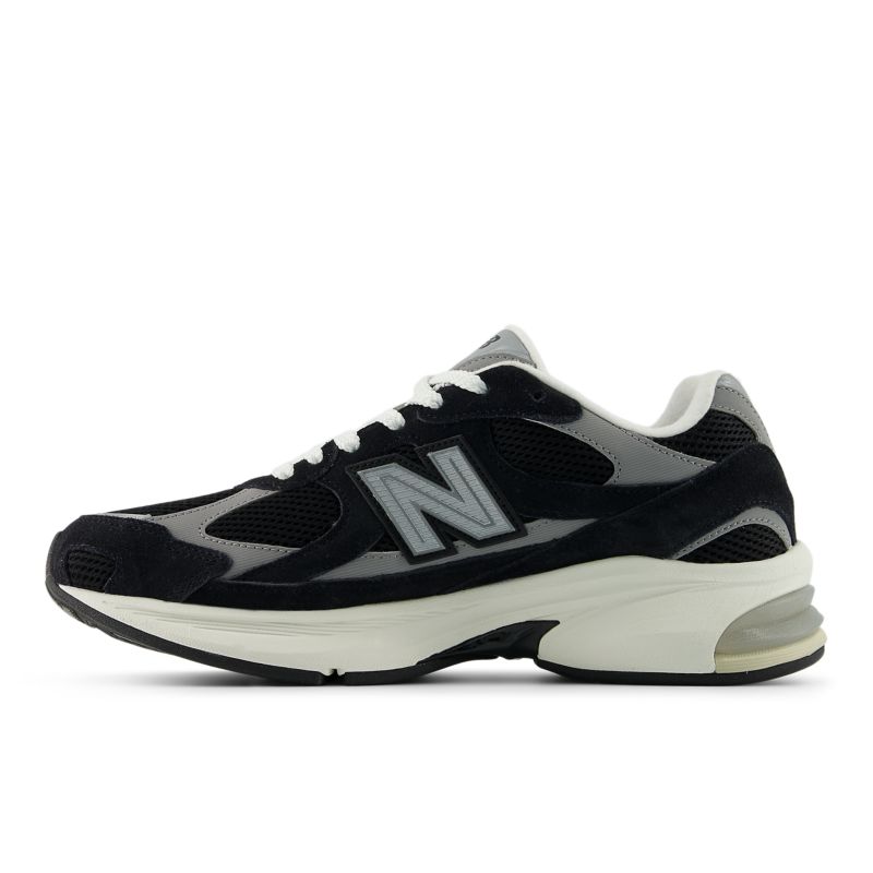 New Balance 2010 Black/ Shadow Grey/ Sea Salt