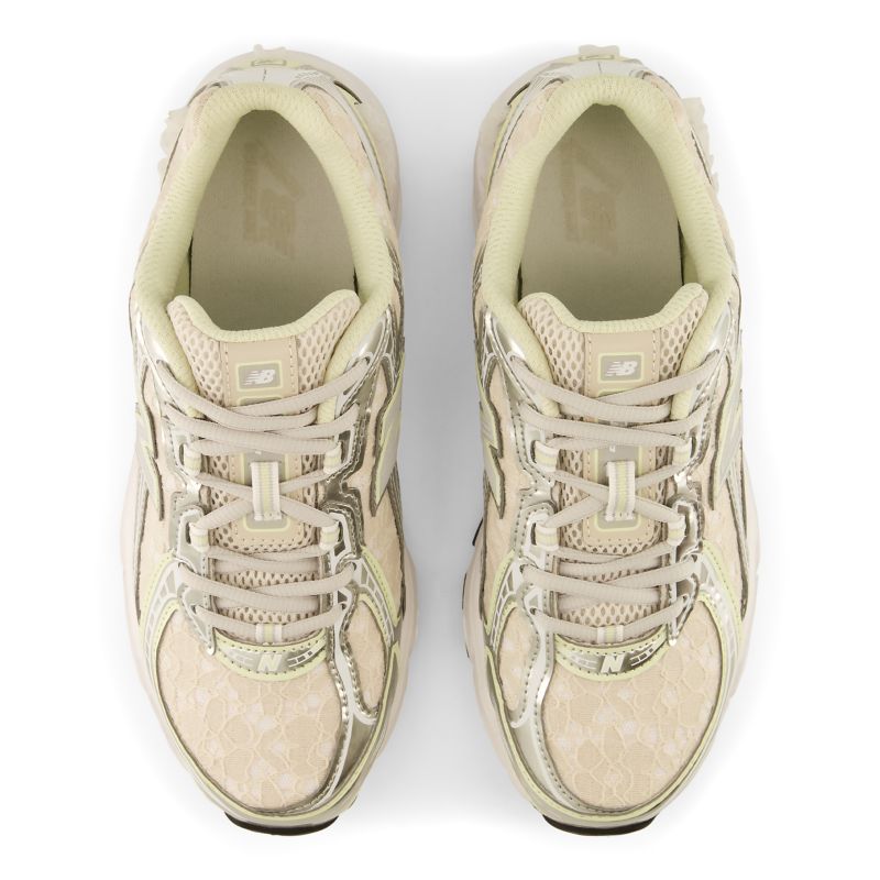 New Balance 740 Moonbeam/ Light Silver Metallic