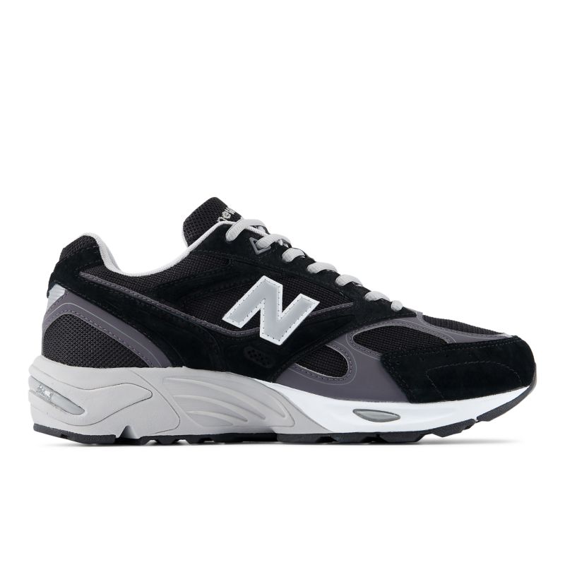New Balance 880R Black/ Castlerock