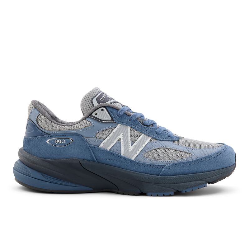 New Balance 990