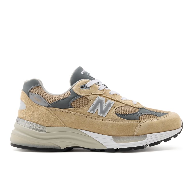 New Balance 992