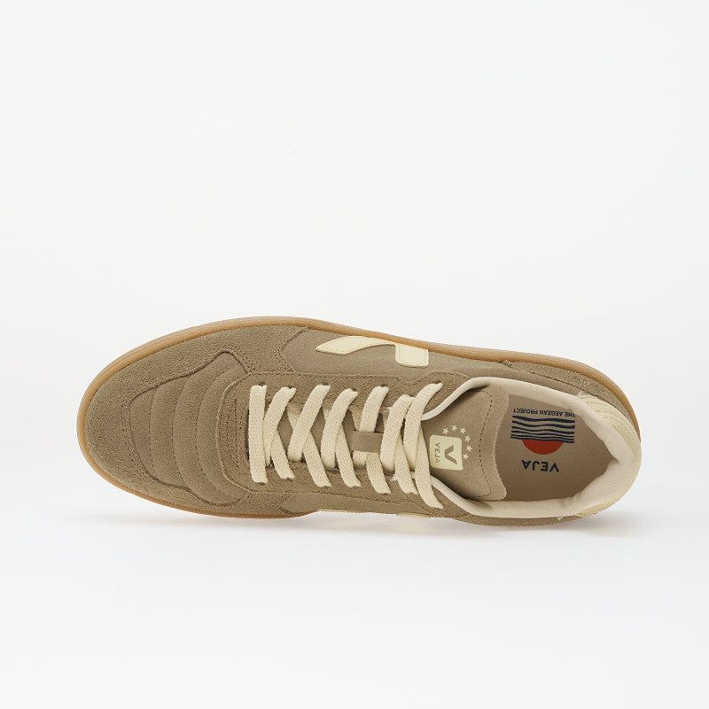 Veja V-82 II Taupe/ Calcaire/ Natural