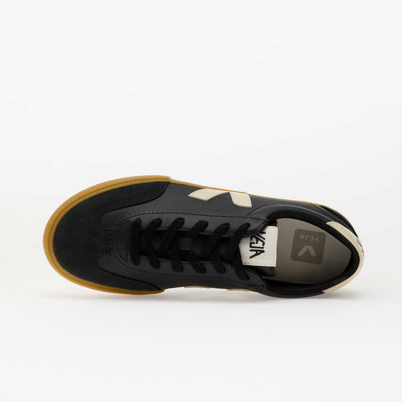 Veja Wmns Volley O.T. Leather Black_Pierre