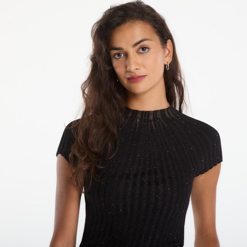 GUESS Ss Sheer Yoke Cn Perilla Ribbed Tee Jet Black/ Multi
